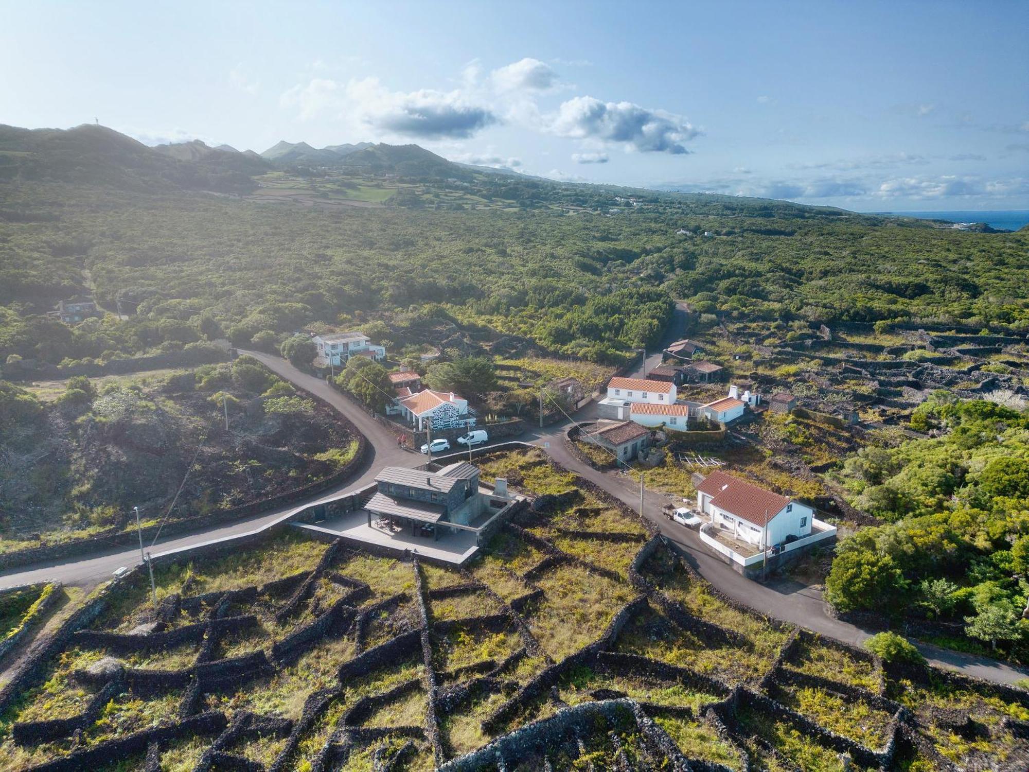 Adega Do Portinho Velho Villa Piedade  Exterior photo